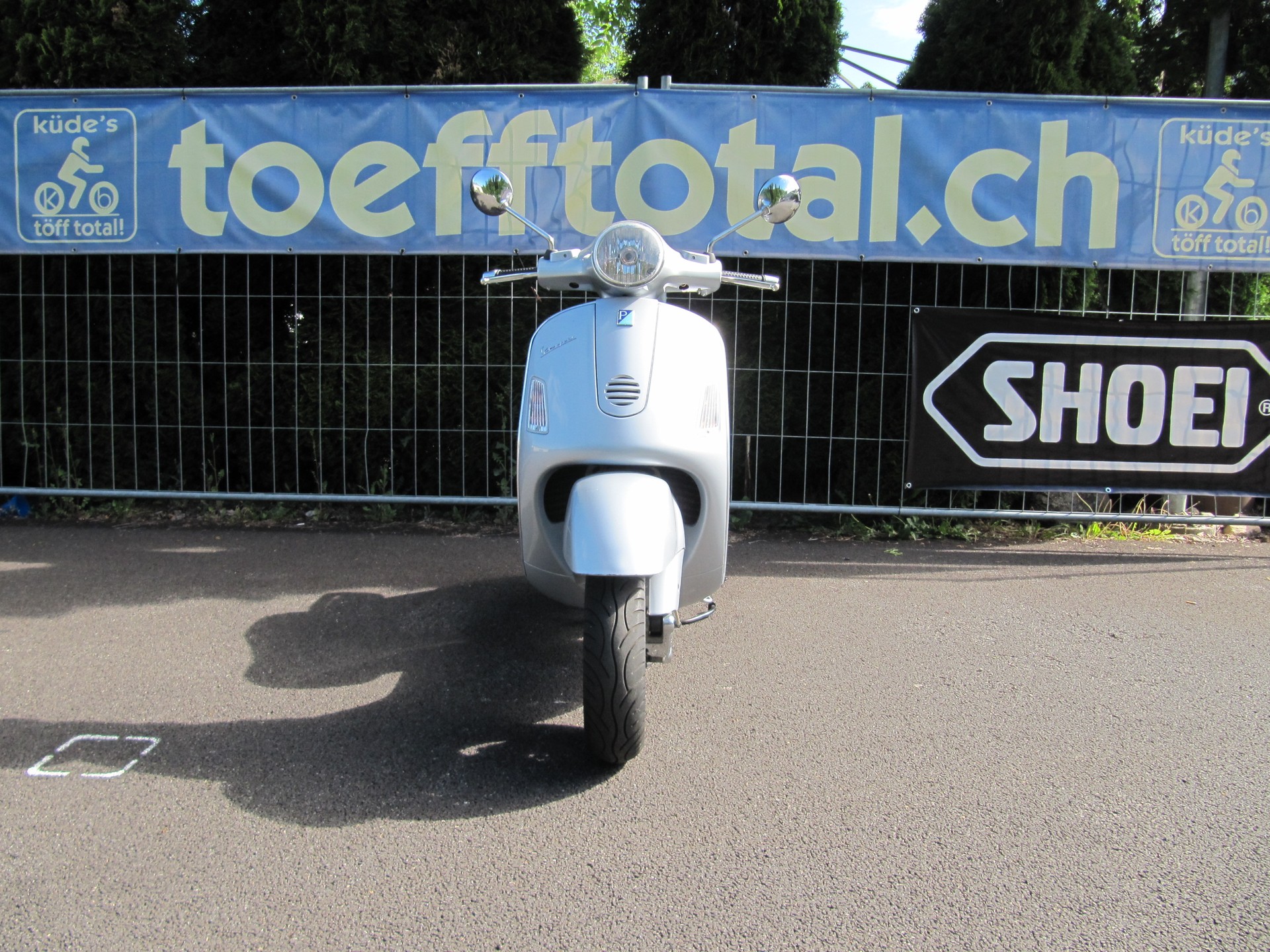 PIAGGIO Vespa 200 GT-image-2
