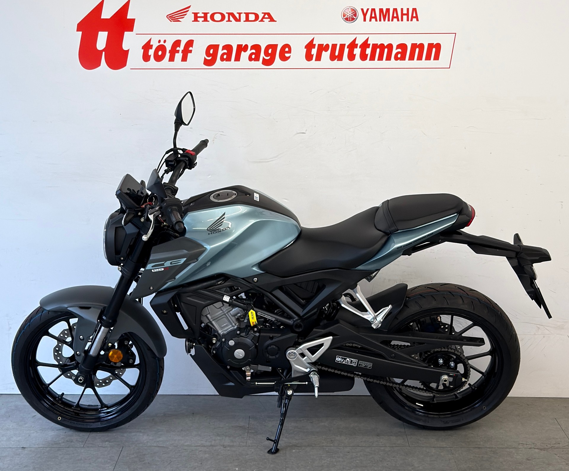 HONDA CB 125 R-showroom-element-1