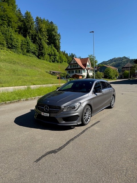 MERCEDES-BENZ CLA Shooting Brake 200 d AMG Line 4Matic 7G-DCT-image-6