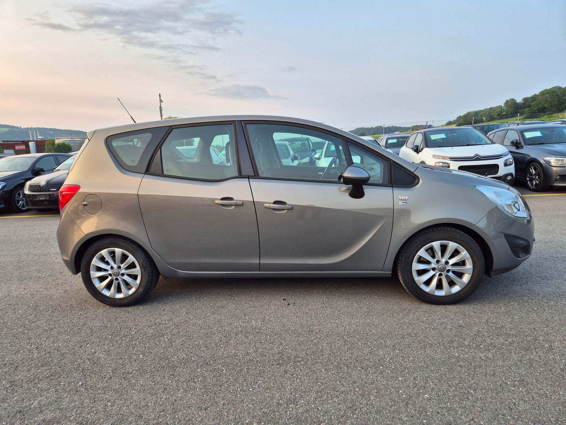 OPEL Meriva 1.4 Turbo Cosmo-image-5