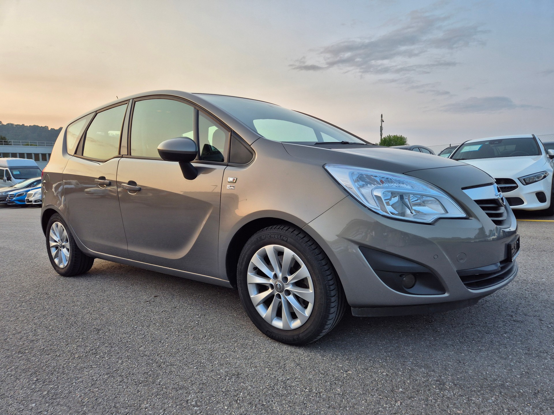 OPEL Meriva 1.4 Turbo Cosmo-image-6