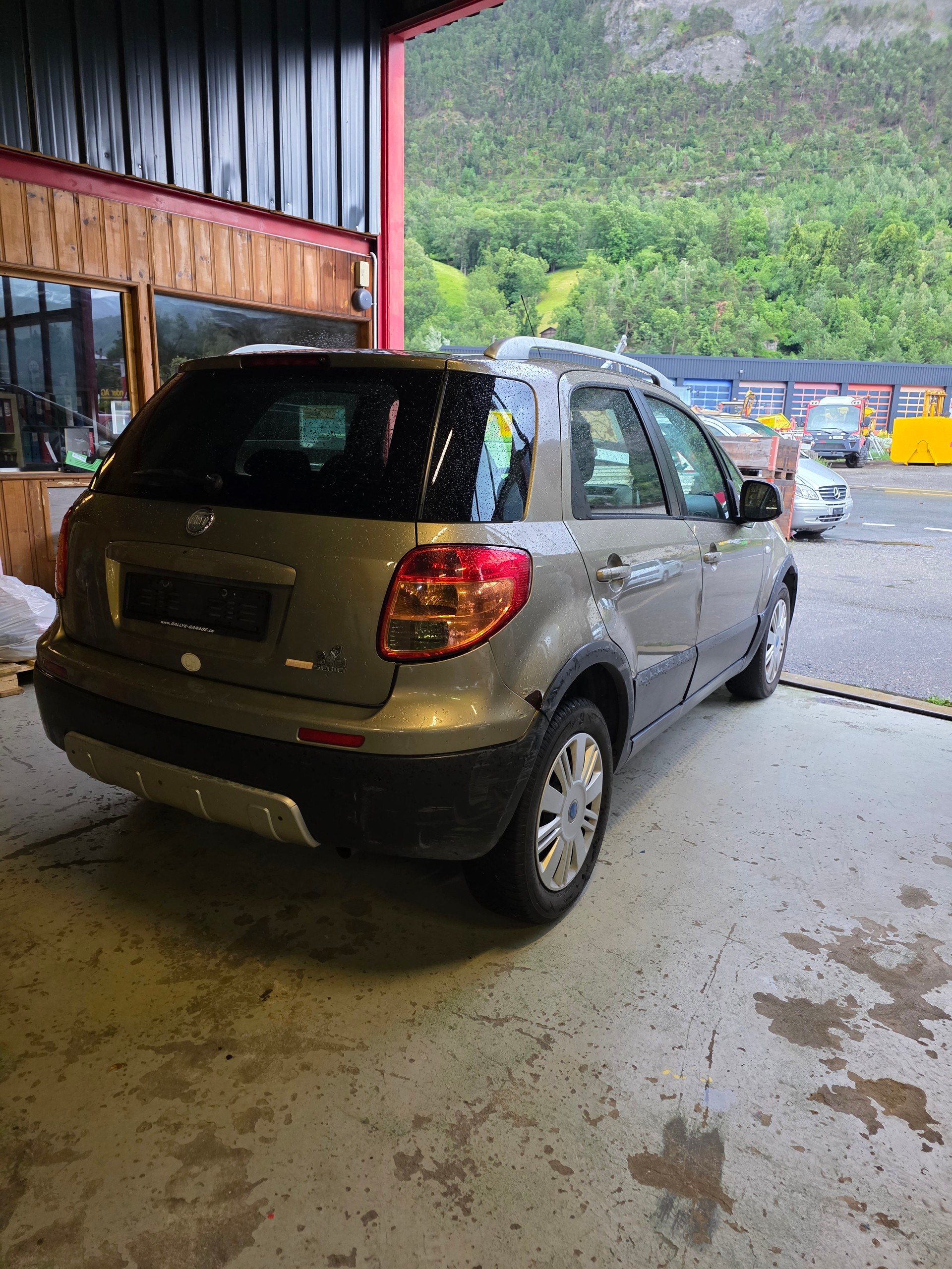 FIAT Sedici 1.6 4WD Dynamic-image-5