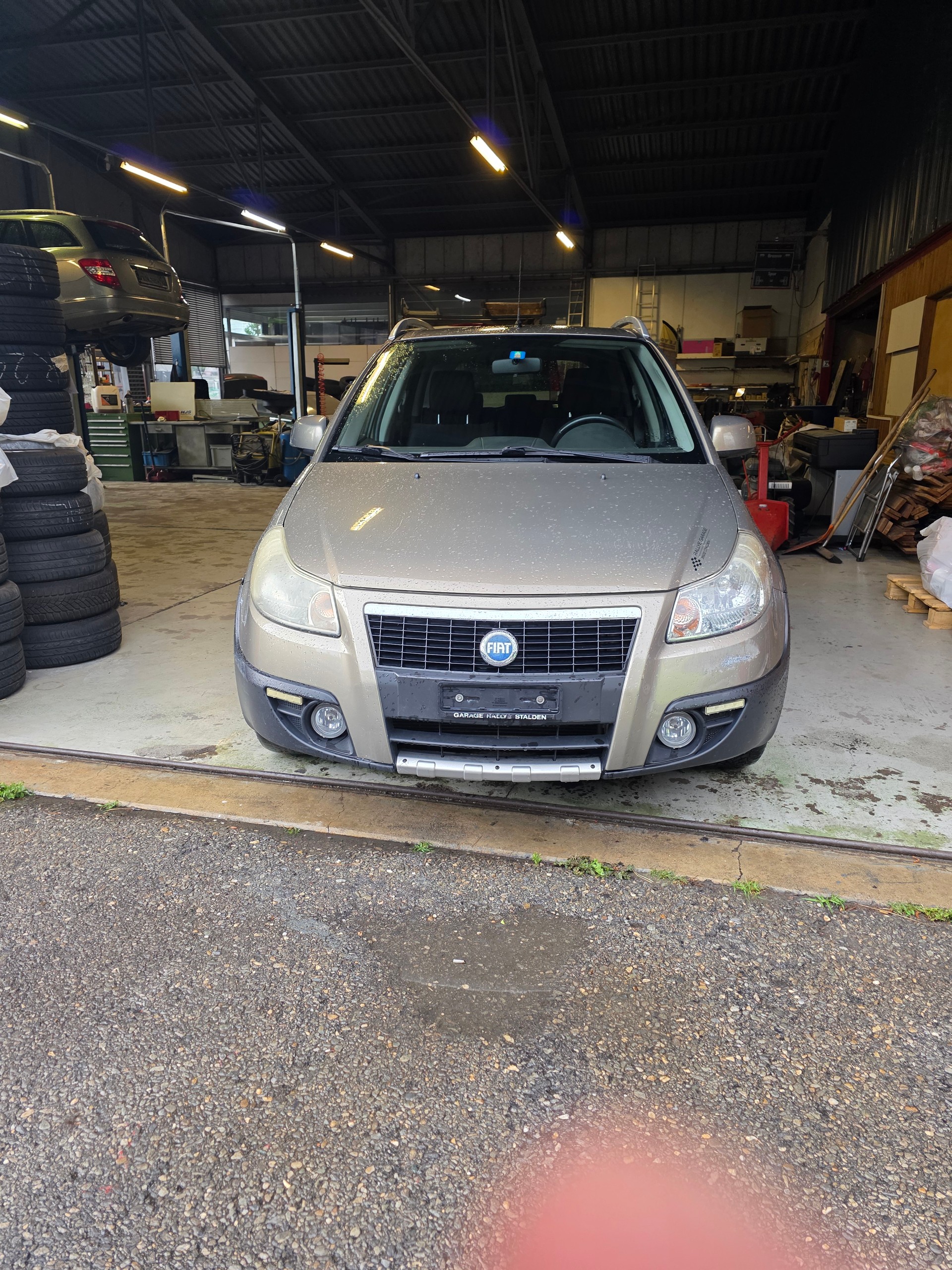 FIAT Sedici 1.6 4WD Dynamic-image-1