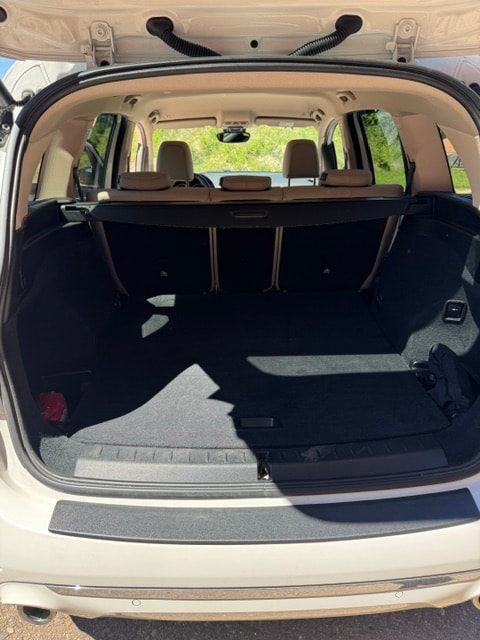 BMW 218d xDrive Gran Tourer Steptronic Luxury Line-image-17