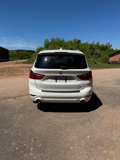 BMW 218d xDrive Gran Tourer Steptronic Luxury Line-image-5