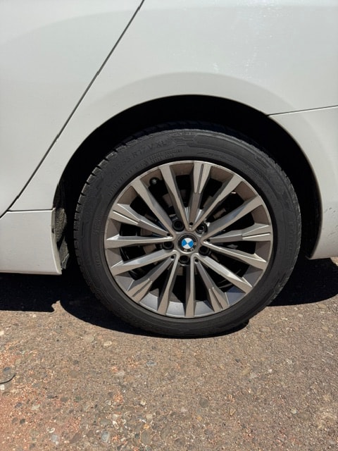 BMW 218d xDrive Gran Tourer Steptronic Luxury Line-image-9