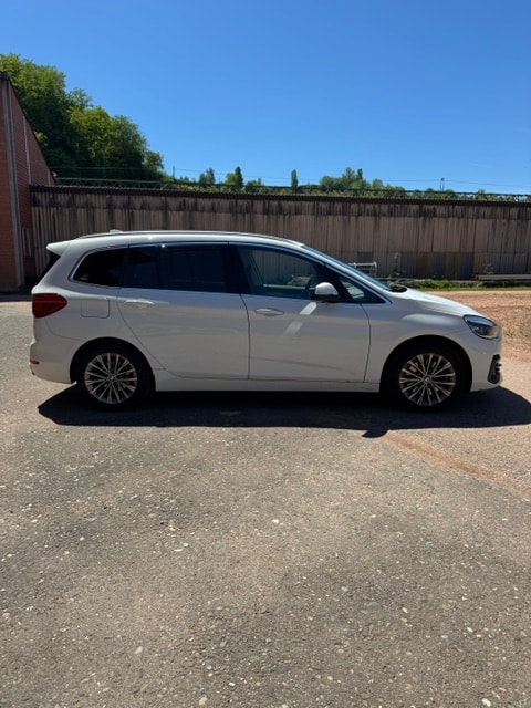 BMW 218d xDrive Gran Tourer Steptronic Luxury Line-showroom-element-3