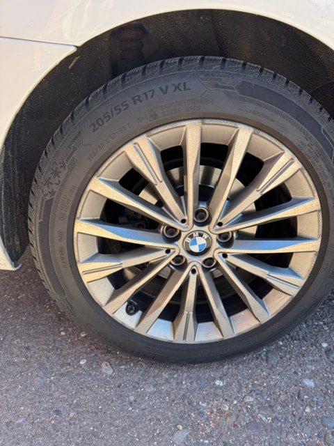 BMW 218d xDrive Gran Tourer Steptronic Luxury Line-image-10