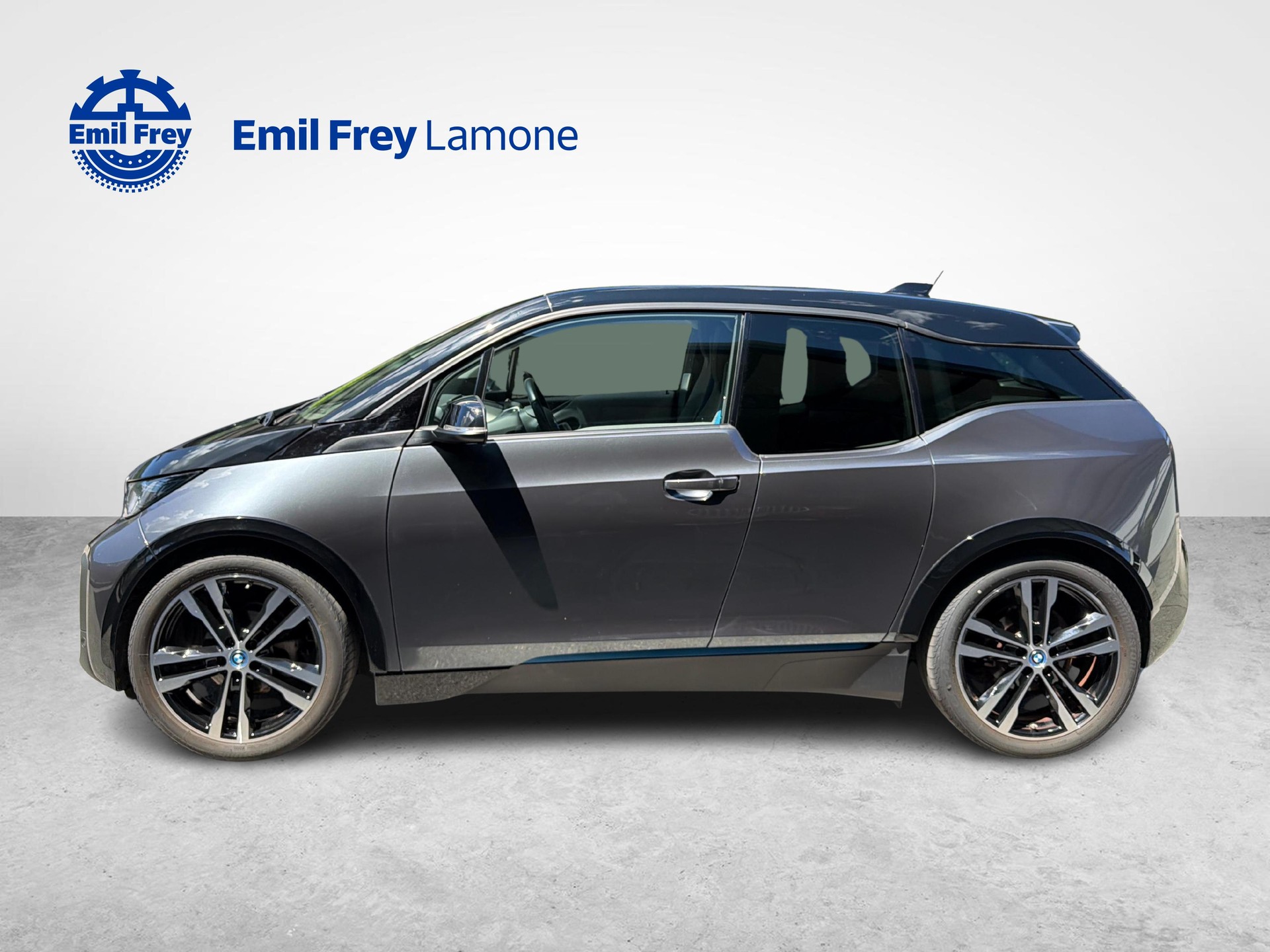 BMW i3 120 Ah-showroom-element-3