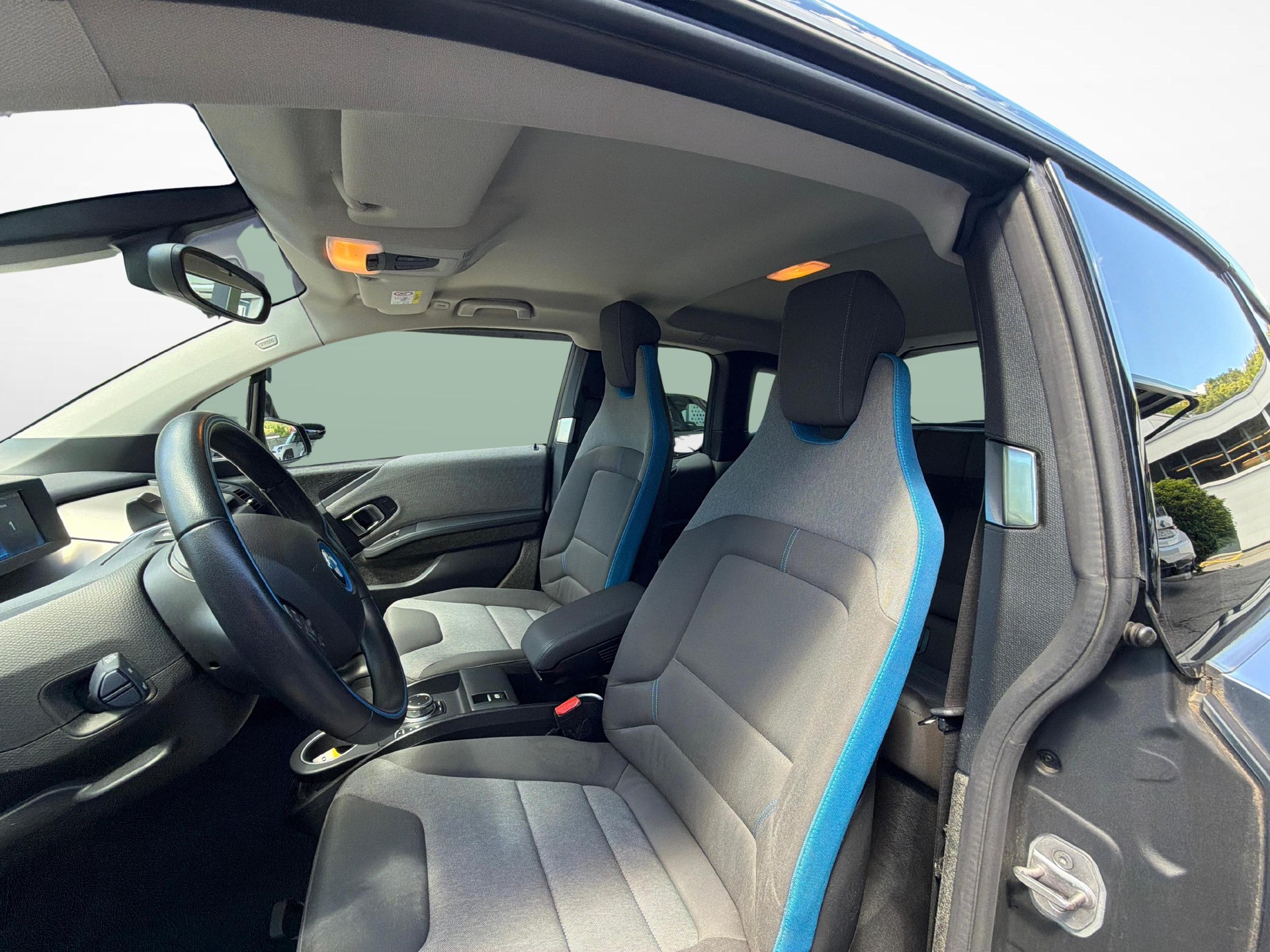 BMW i3 120 Ah-image-12
