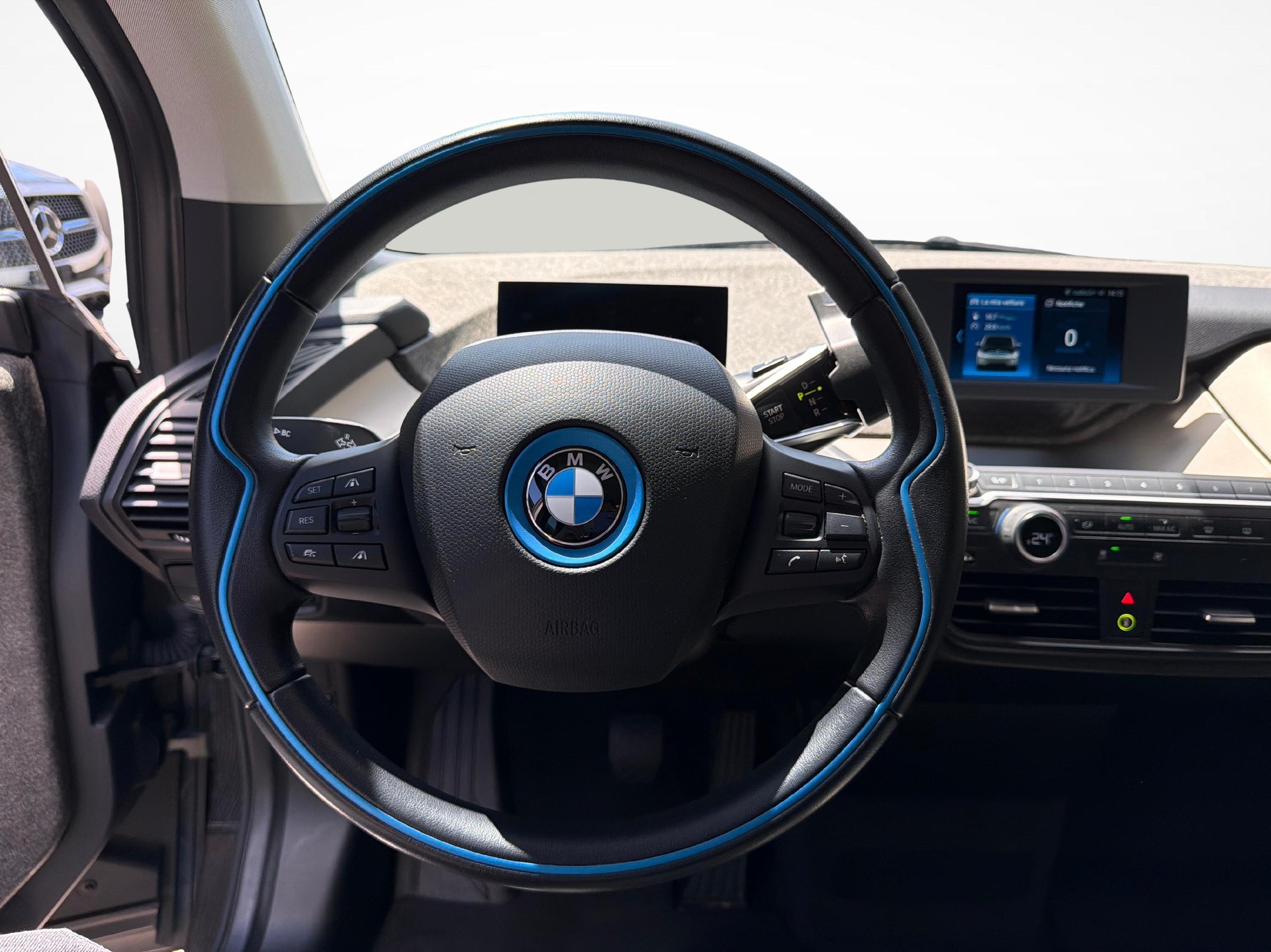 BMW i3 120 Ah-image-15