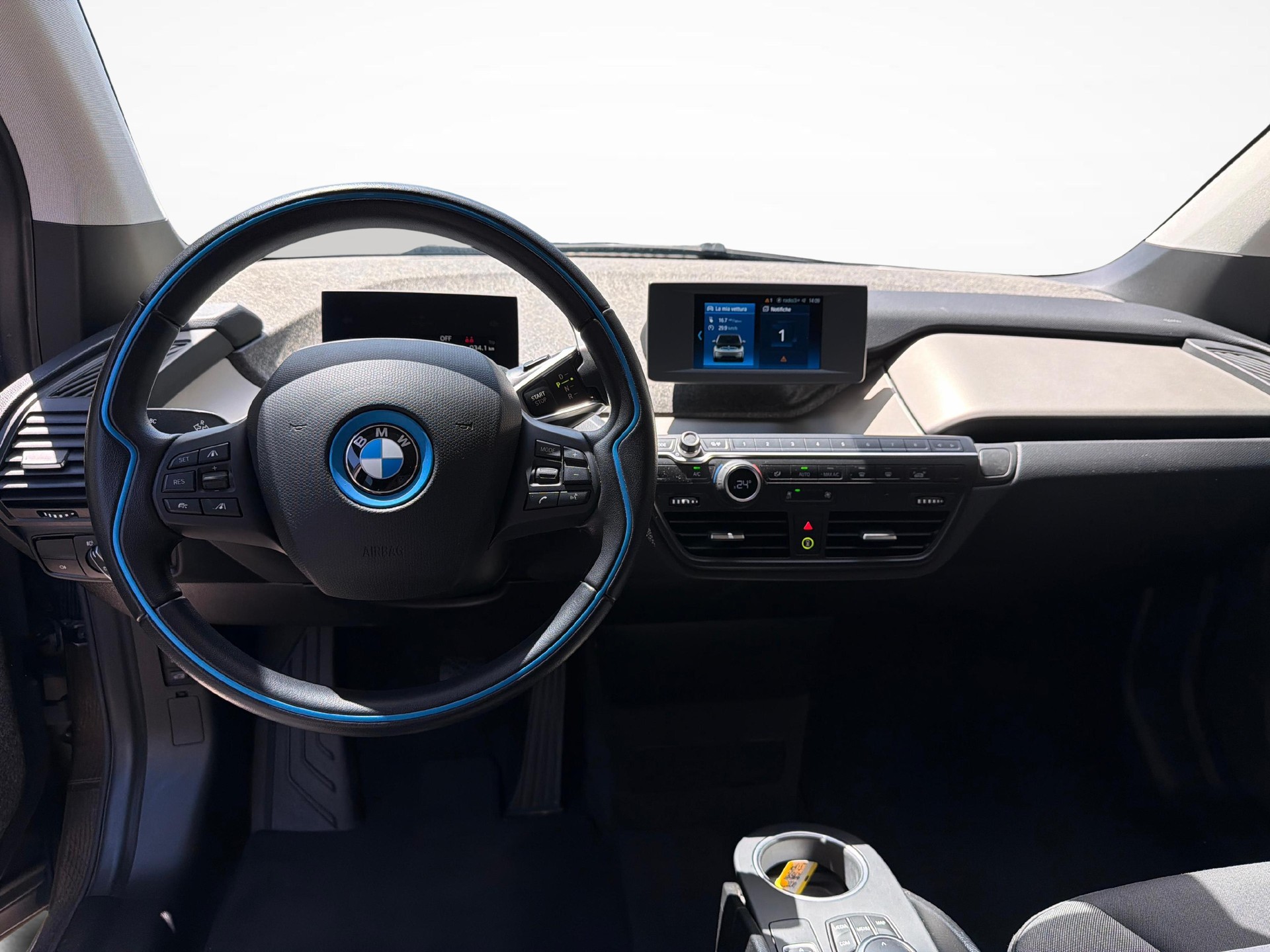 BMW i3 120 Ah-image-14