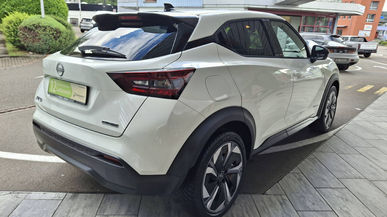 NISSAN Juke 1.6 Hybrid Tekna-image-3