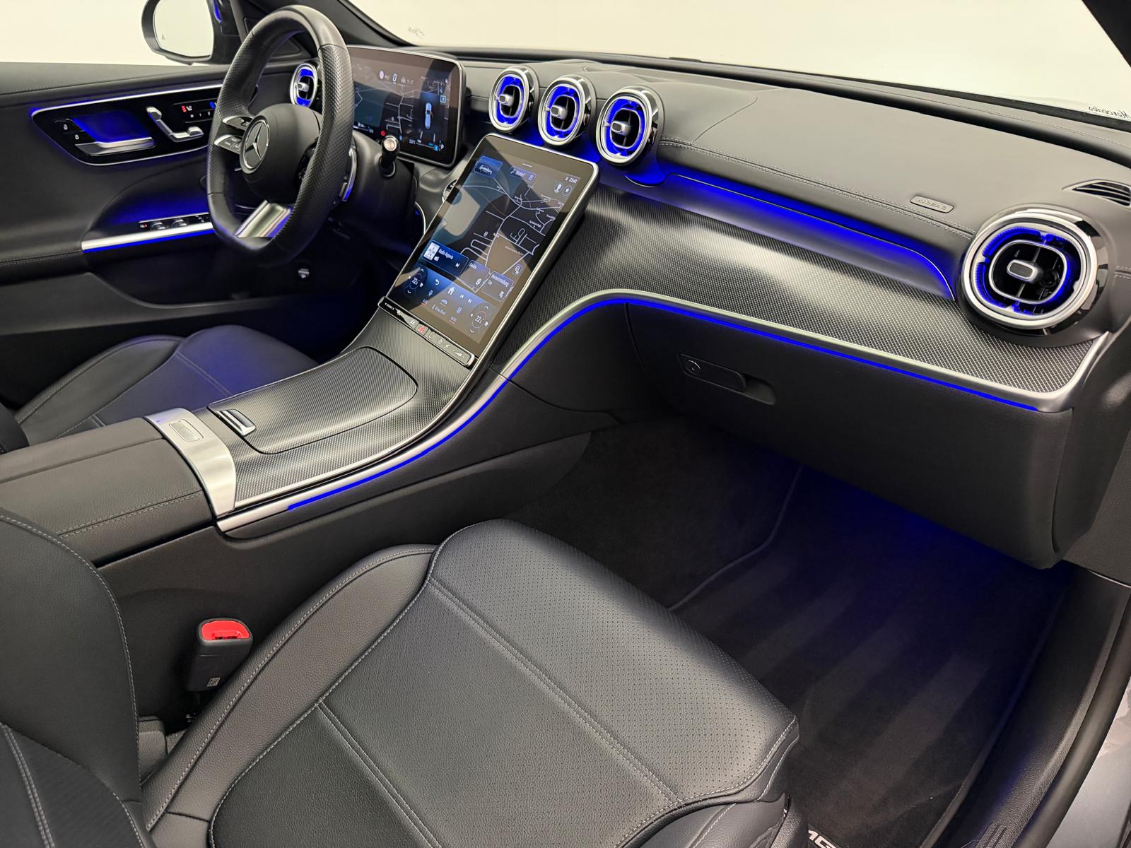 MERCEDES-BENZ C 220 d T 4Matic AMG Line-image-10