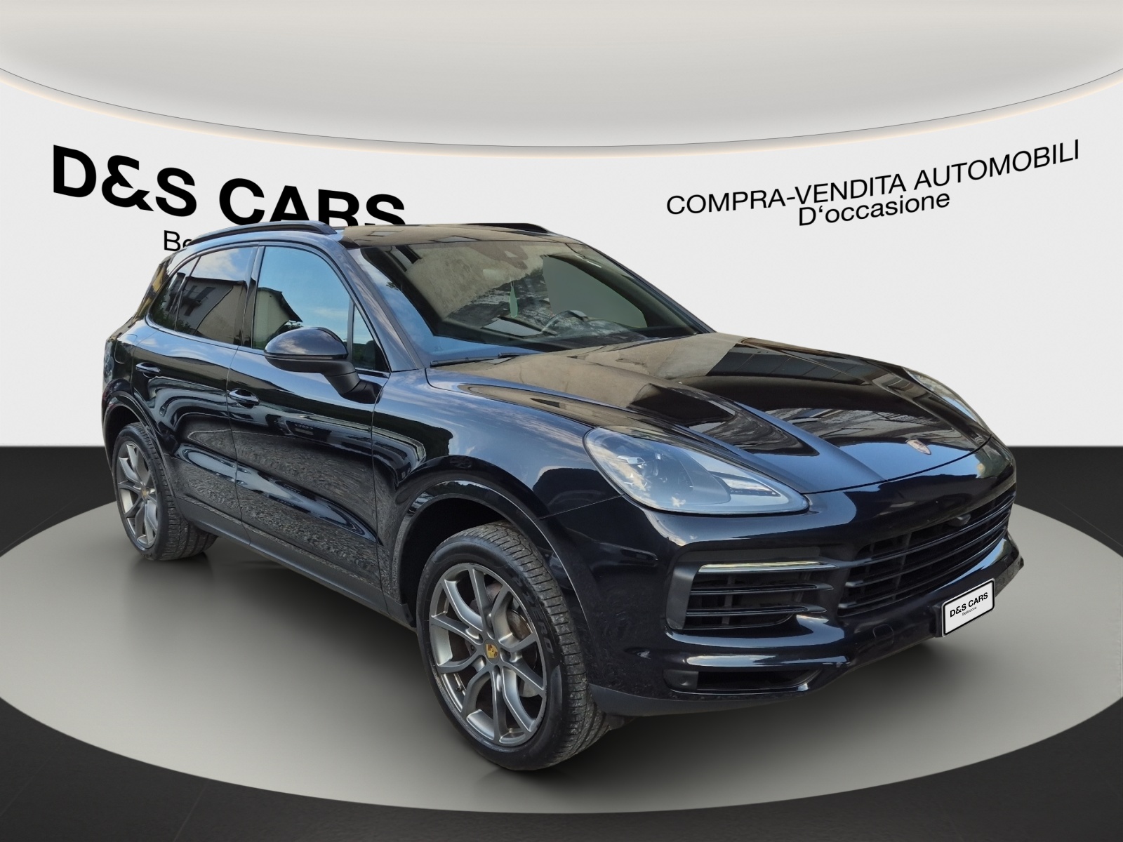 PORSCHE Cayenne-image-7
