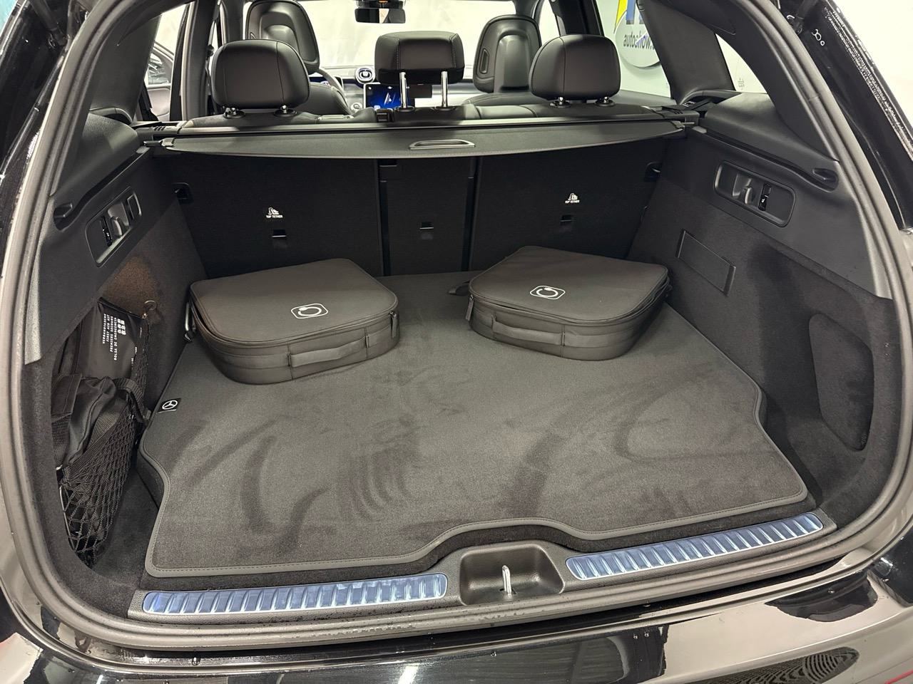 MERCEDES-BENZ GLC 300 de 4Matic AMG-image-13