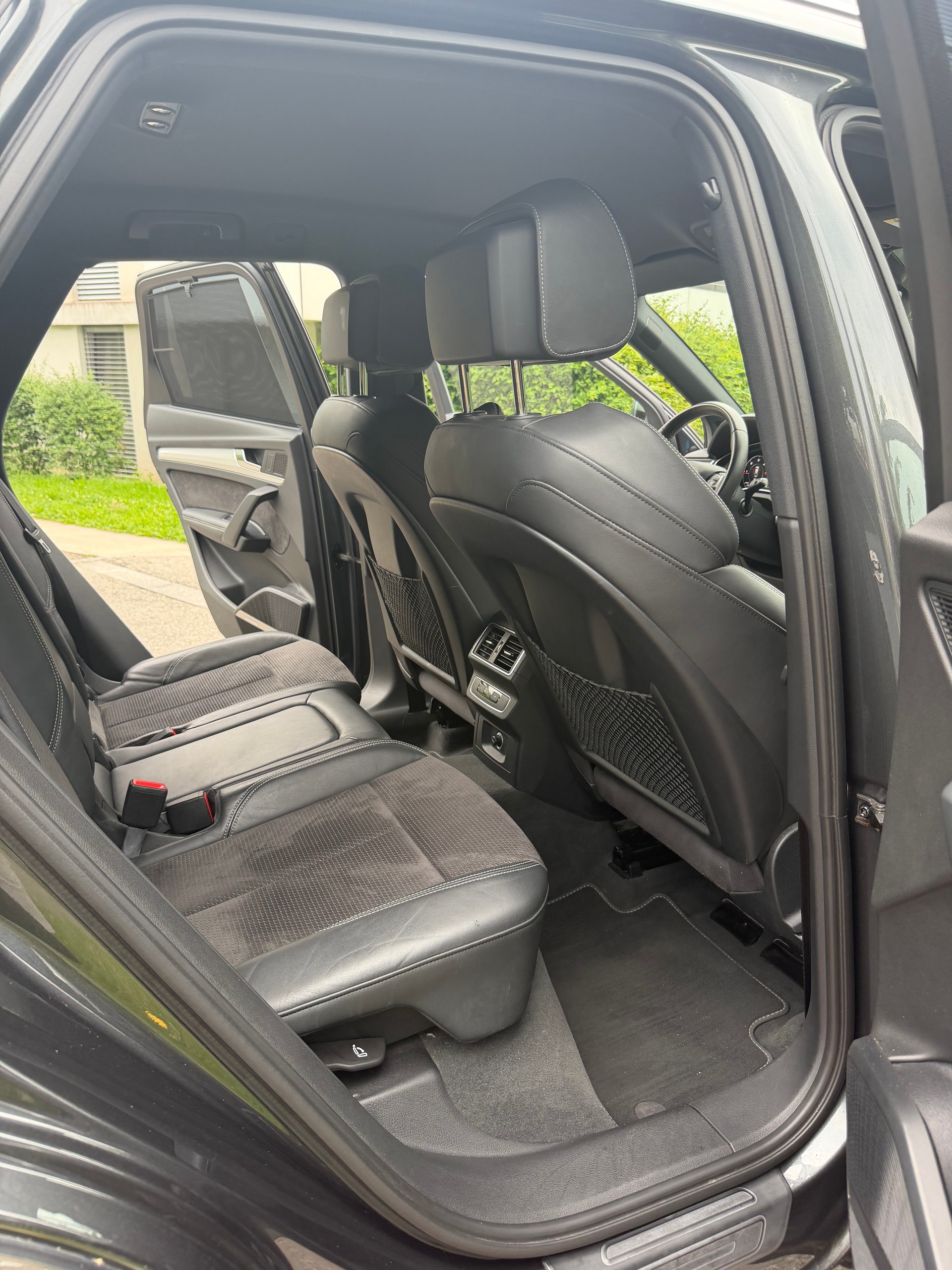 AUDI Q5 2.0 TDI sport quattro S-tronic-image-13