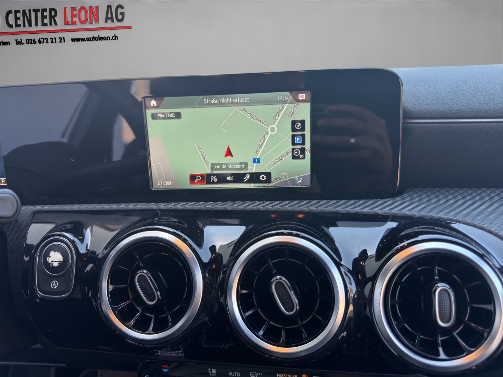 MERCEDES-BENZ A 180 d-image-14