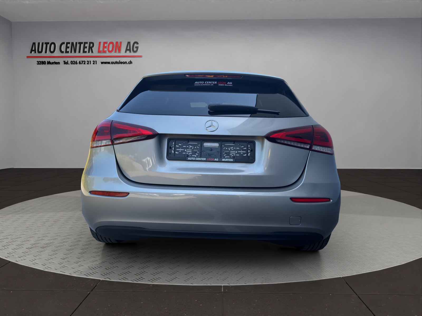MERCEDES-BENZ A 180 d-image-4