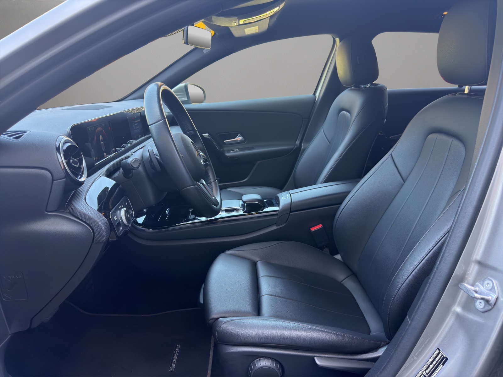 MERCEDES-BENZ A 180 d-image-8