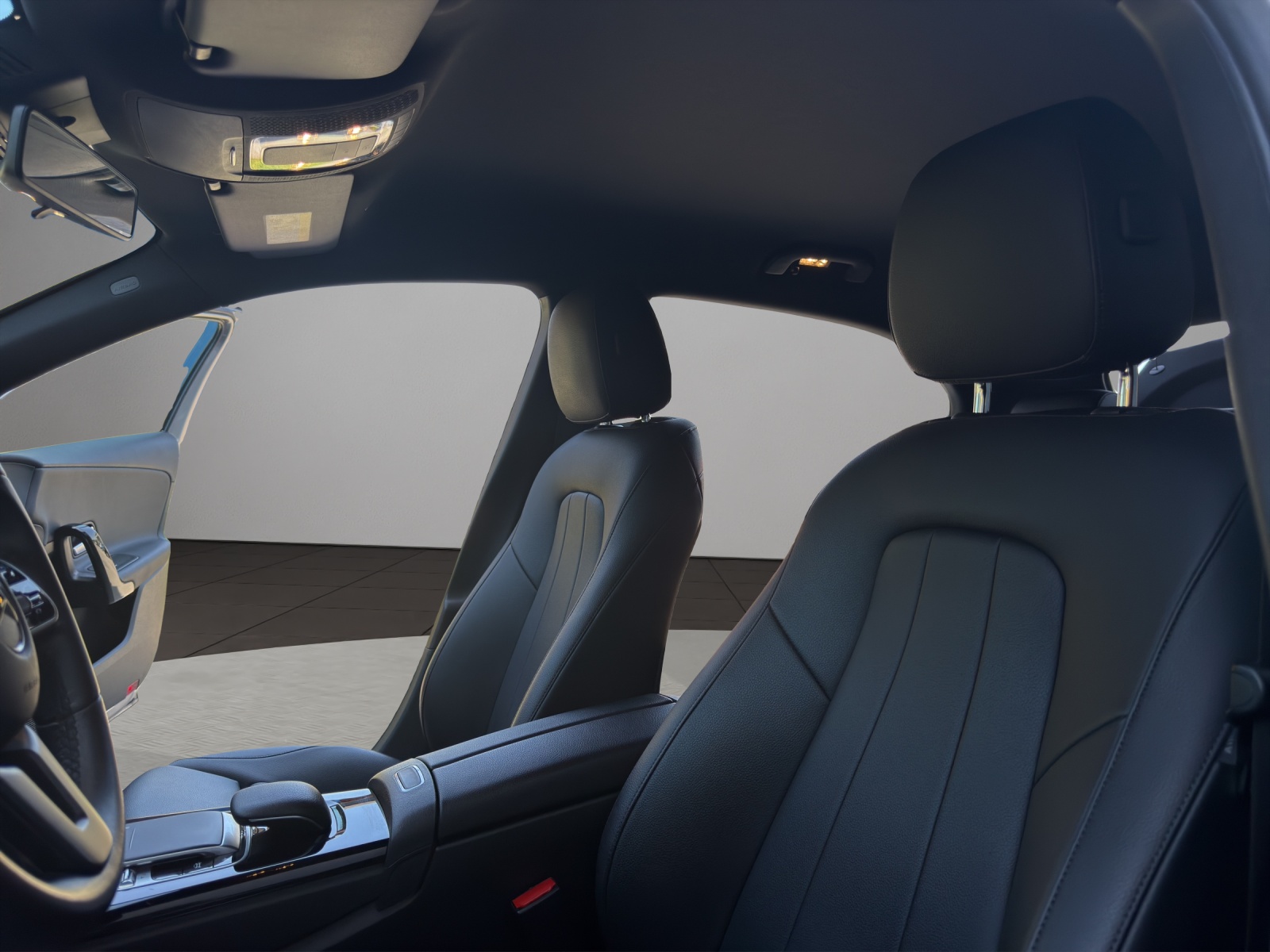 MERCEDES-BENZ A 180 d-image-20