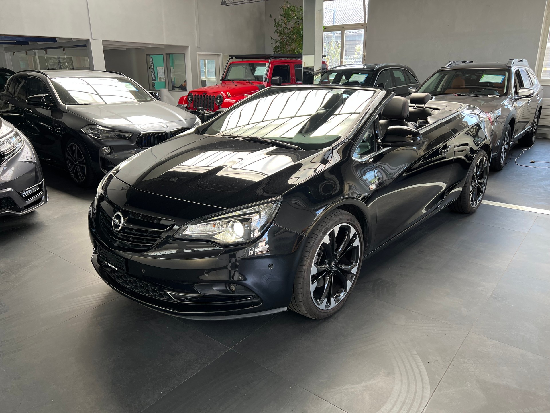 OPEL Cascada 1.6i 16V Cosmo Automat