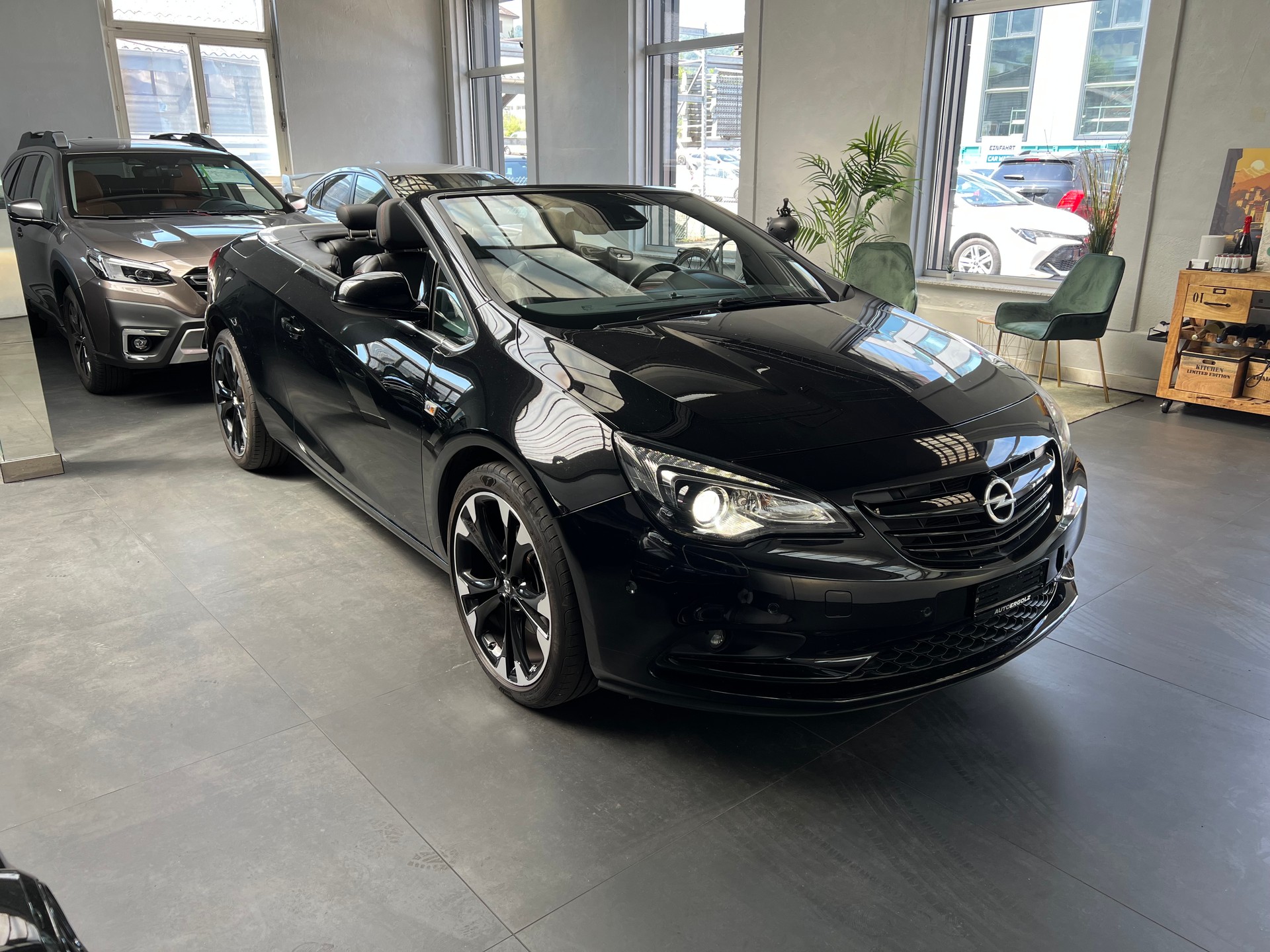 OPEL Cascada 1.6i 16V Cosmo Automat-image-2