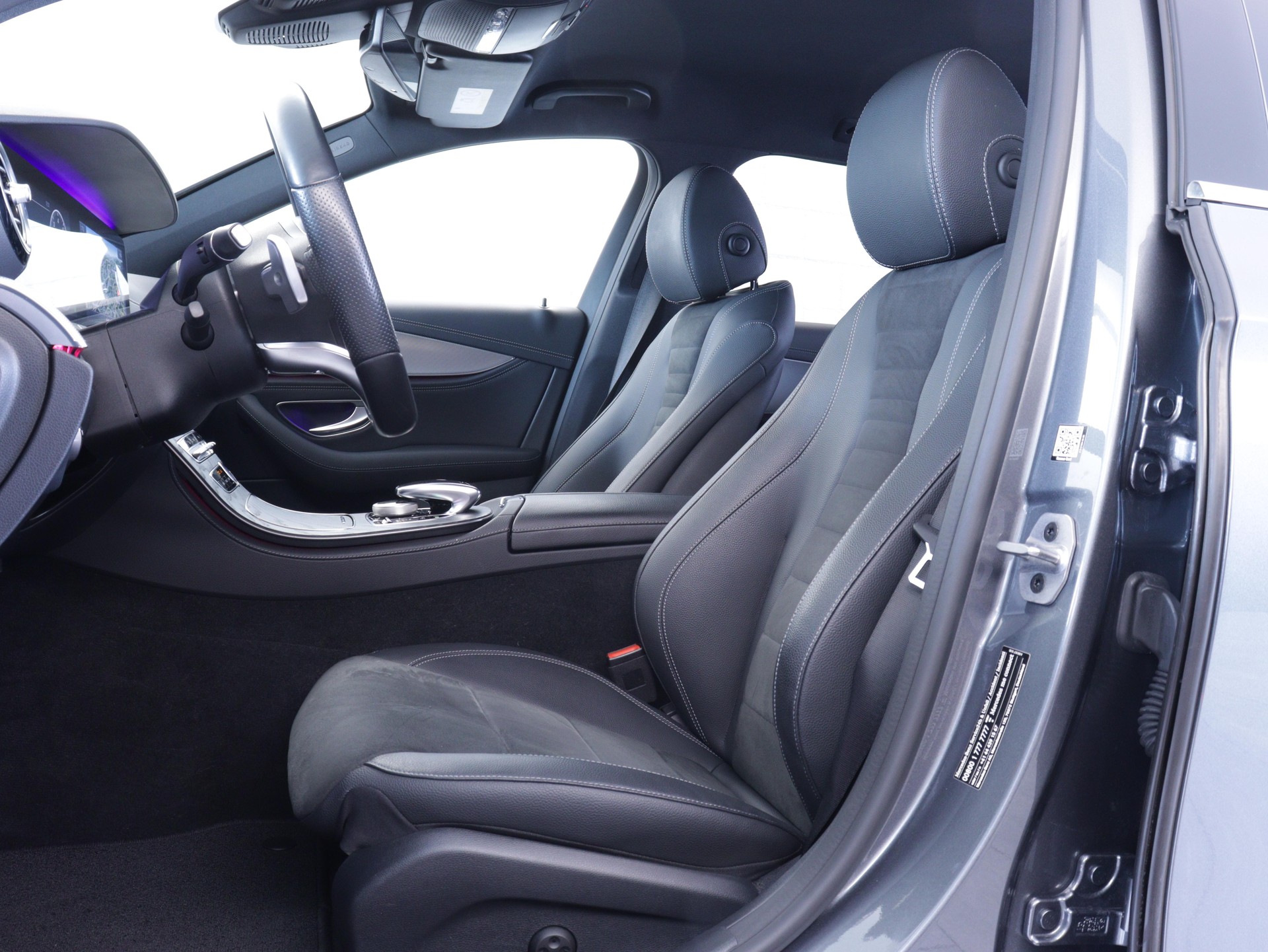 MERCEDES-BENZ E 450 AMG Line 4matic Kombi-image-7