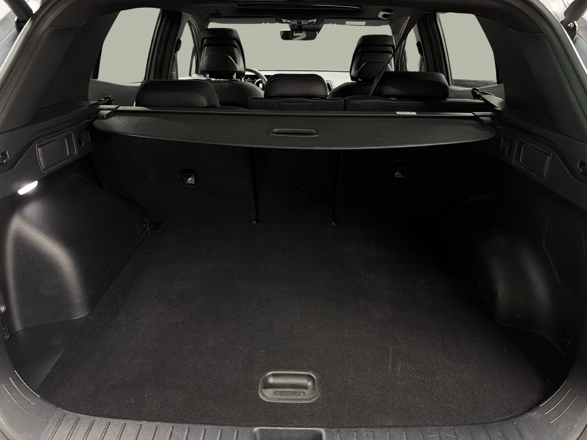 KIA Sportage 1.6 T-GDi PHEV GT-Line-image-11