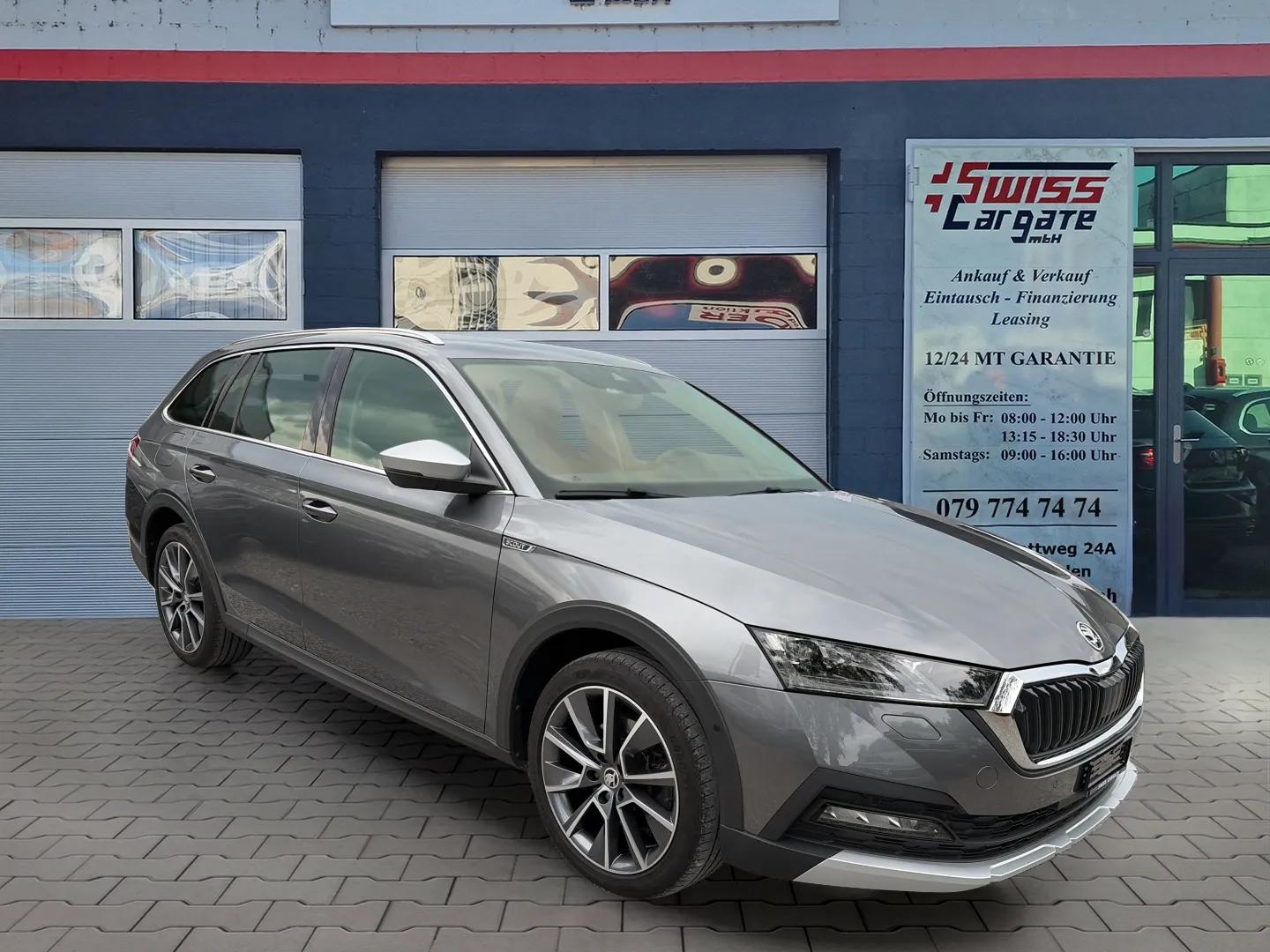 SKODA Octavia Combi 2.0 TDI DSG Scout 4x4-showroom-element-1