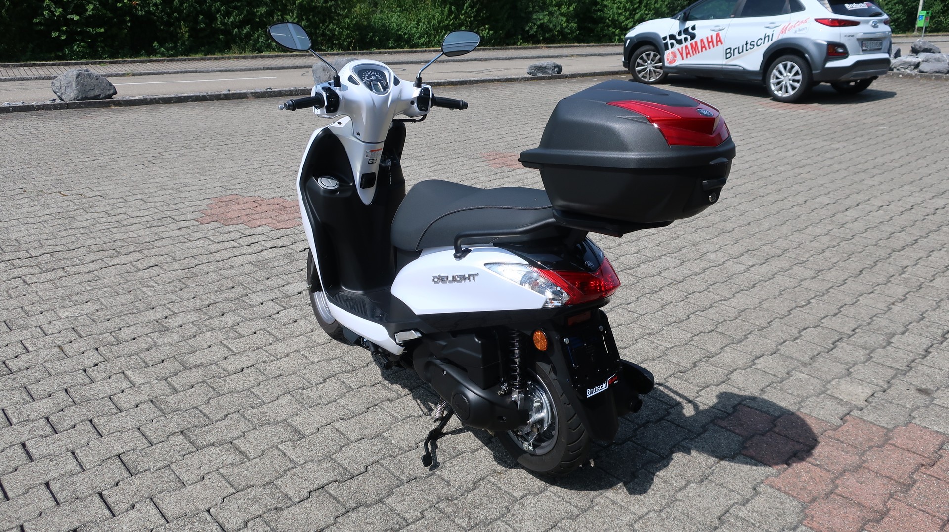 YAMAHA D'elight LTS 125-image-3