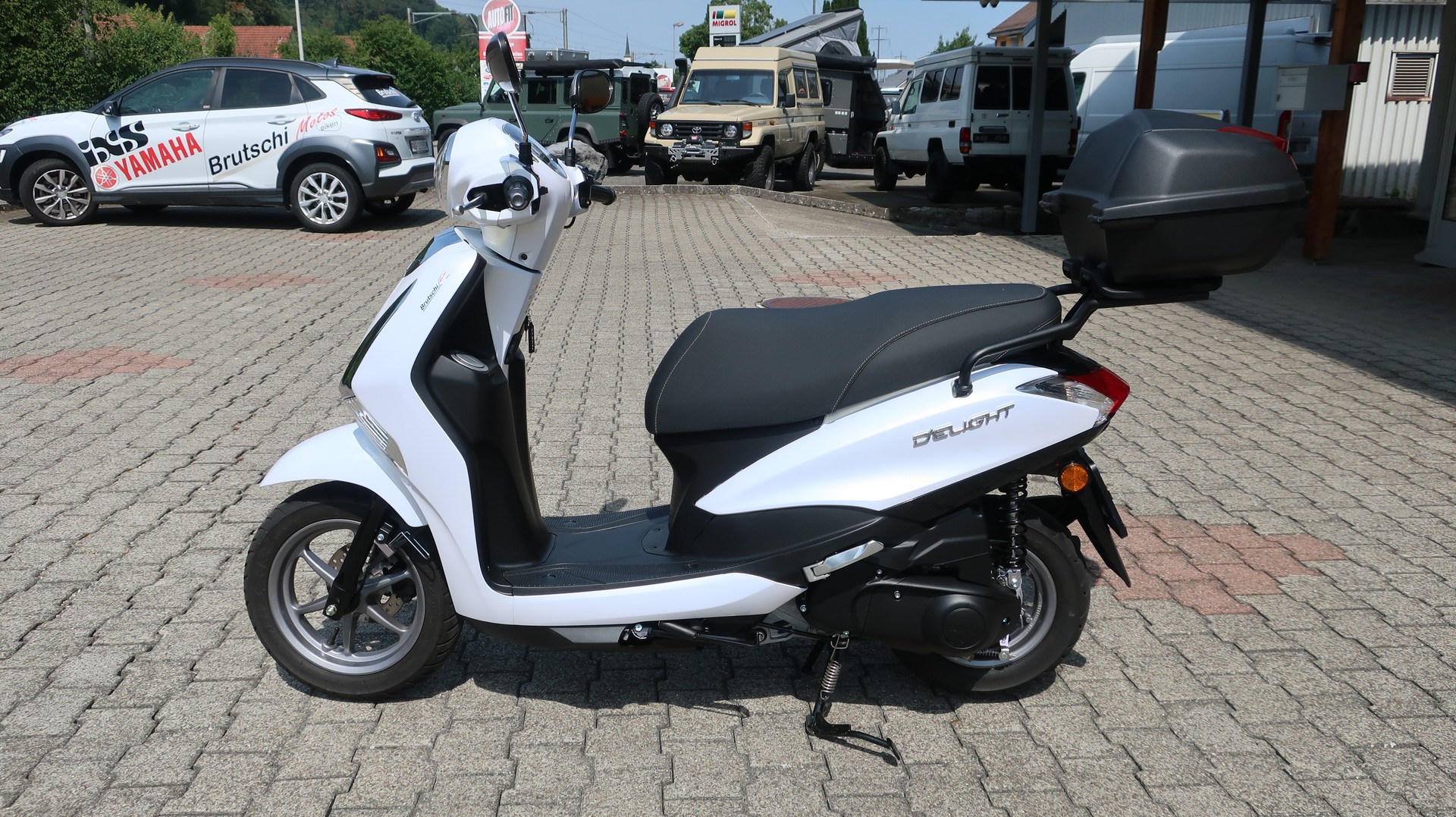 YAMAHA D'elight LTS 125-image-5