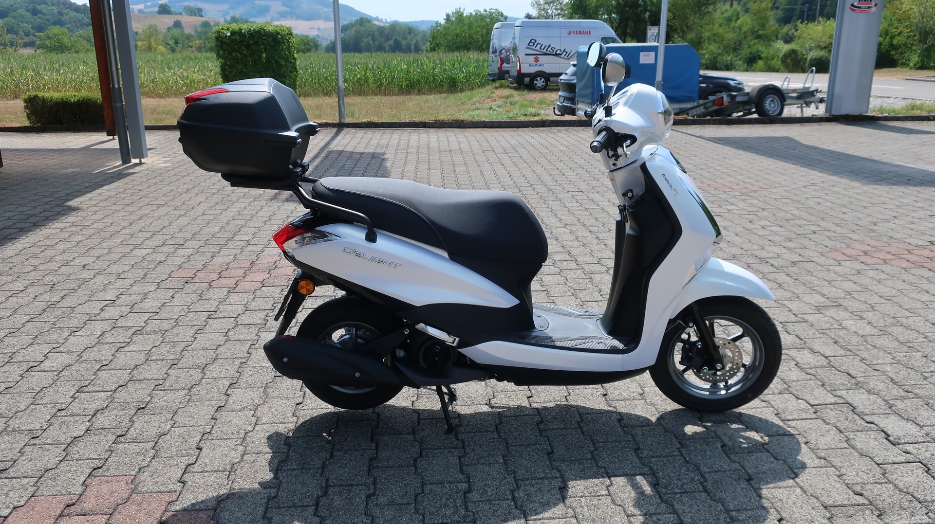 YAMAHA D'elight LTS 125-image-0