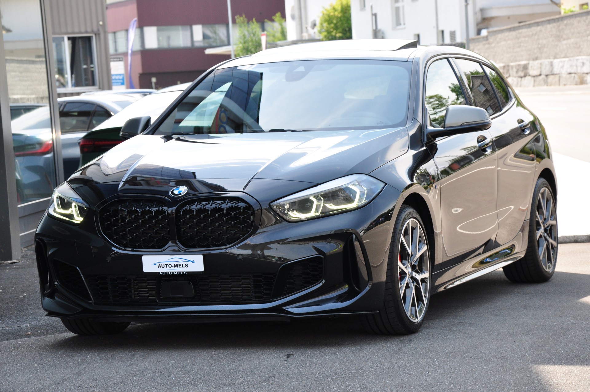 BMW M135i xDrive M Sport Pro Steptronic-image-11