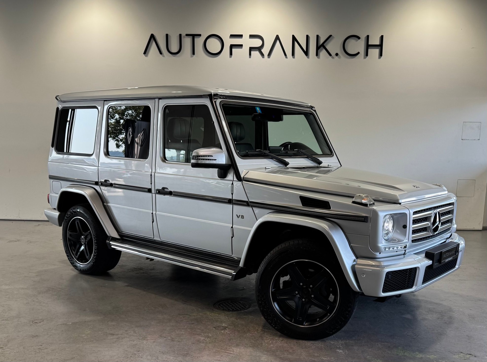 MERCEDES-BENZ G 500 lang Wagon-image-16