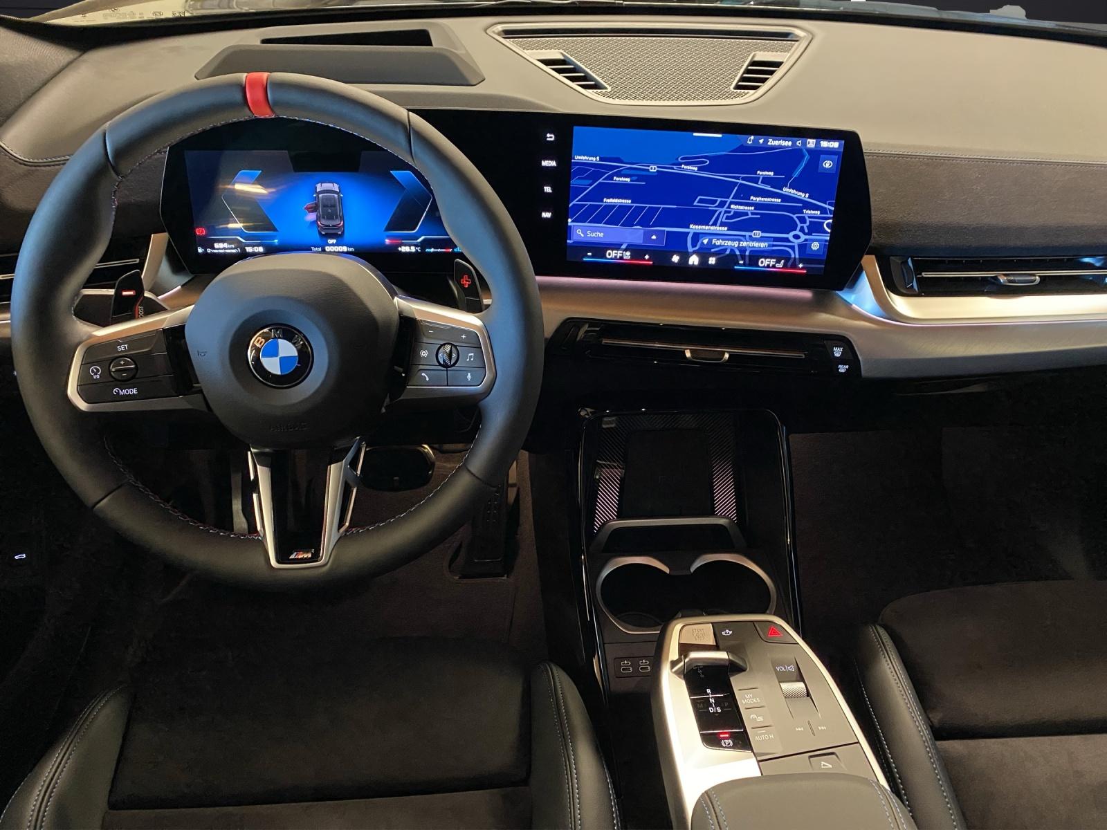 BMW X1 M35i-image-18
