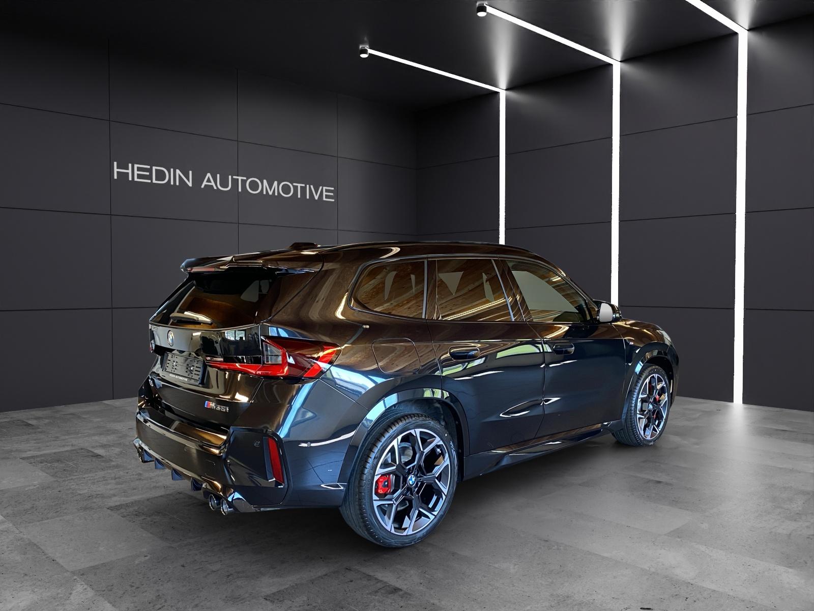 BMW X1 M35i-image-4