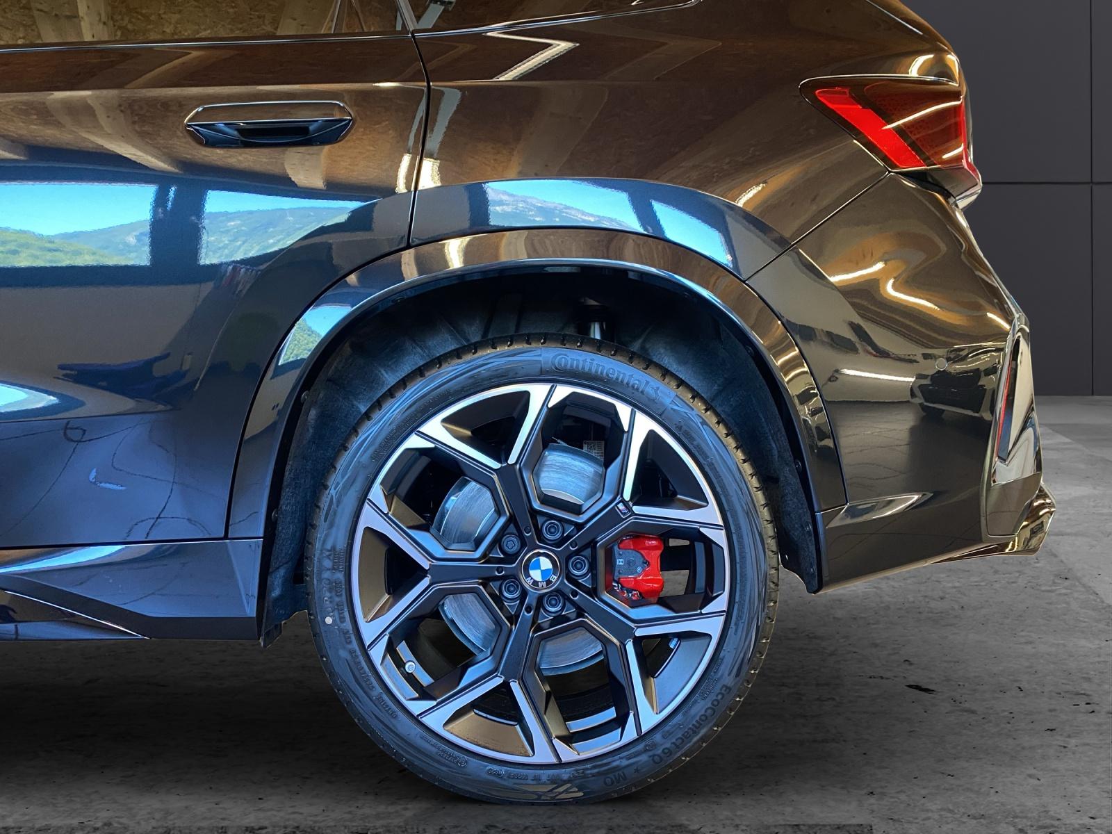 BMW X1 M35i-image-9