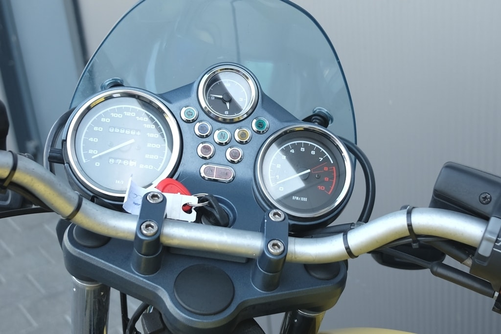 BMW R1150R-image-3