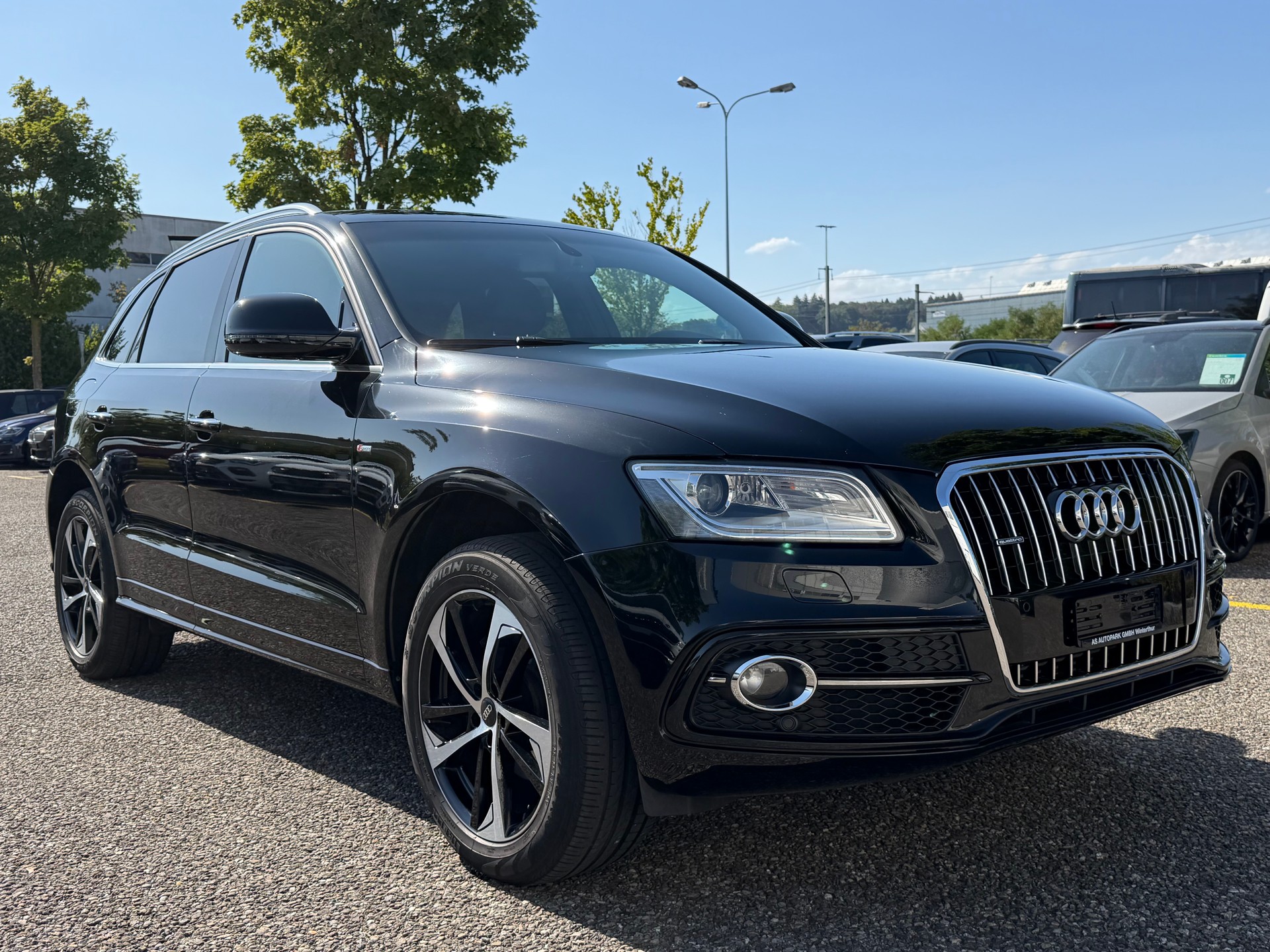 AUDI Q5 2.0 TFSI quattro tiptronic-showroom-element-2