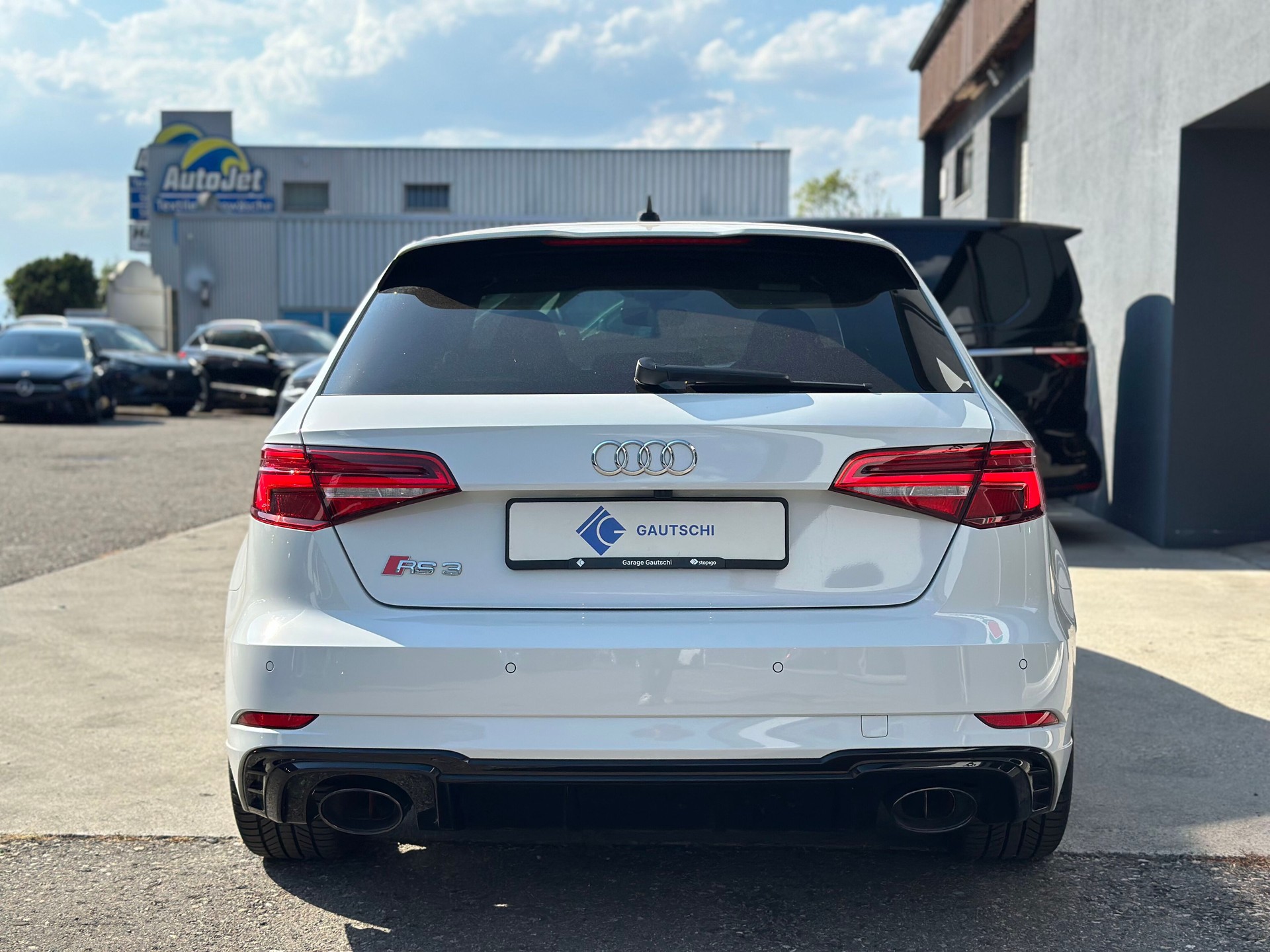 AUDI RS3 Sportback 2.5 TSI quattro S-tronic-image-3