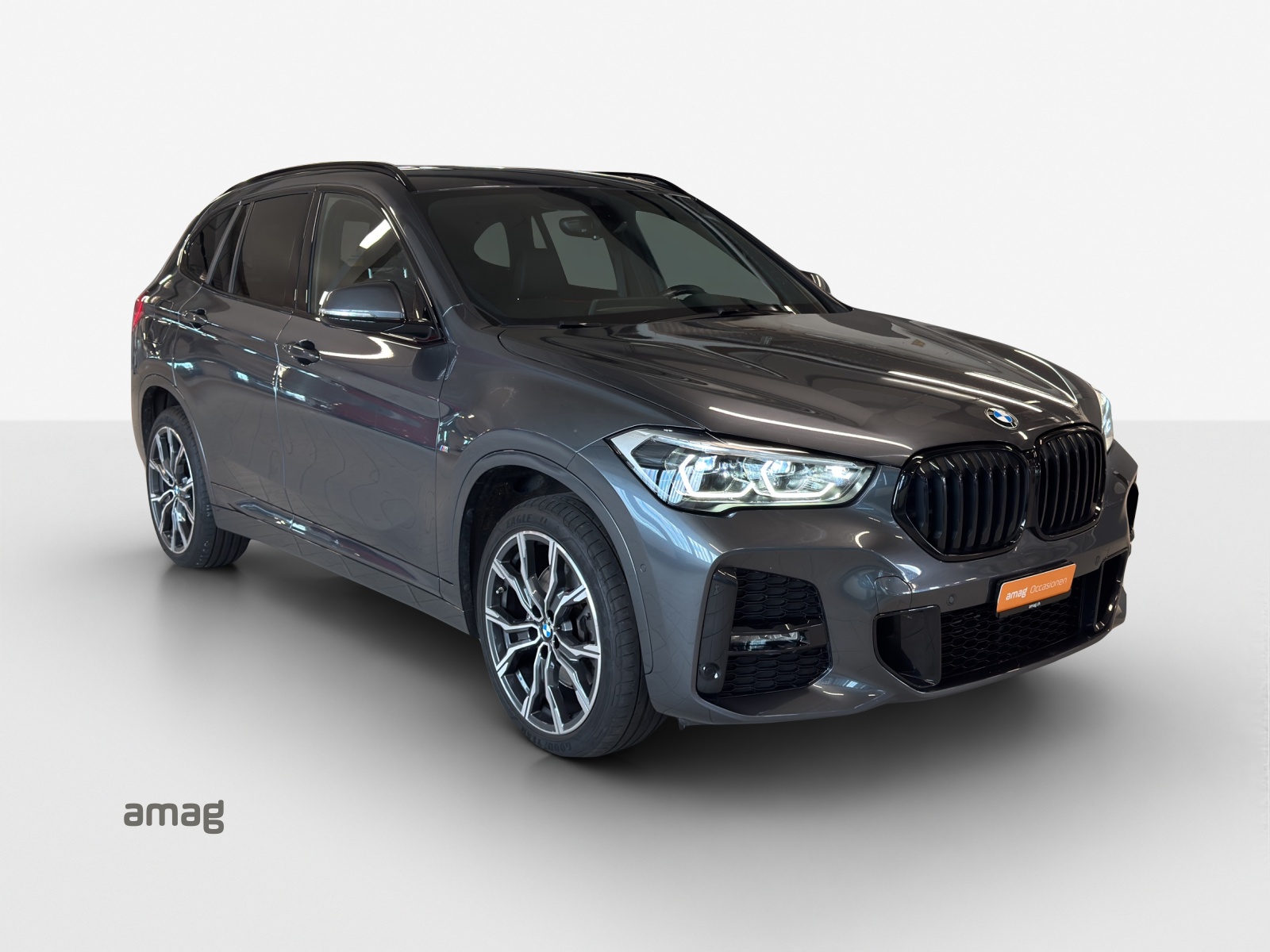 BMW X1 xDrive 25i M Sport Steptronic-image-5