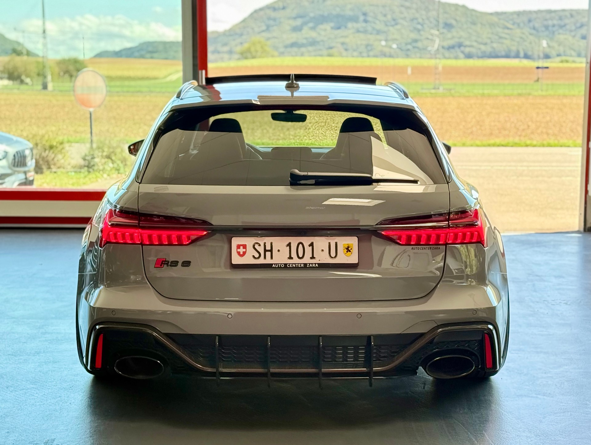 AUDI RS6 Avant 4.0 TFSI V8 Carbon Paket-image-18