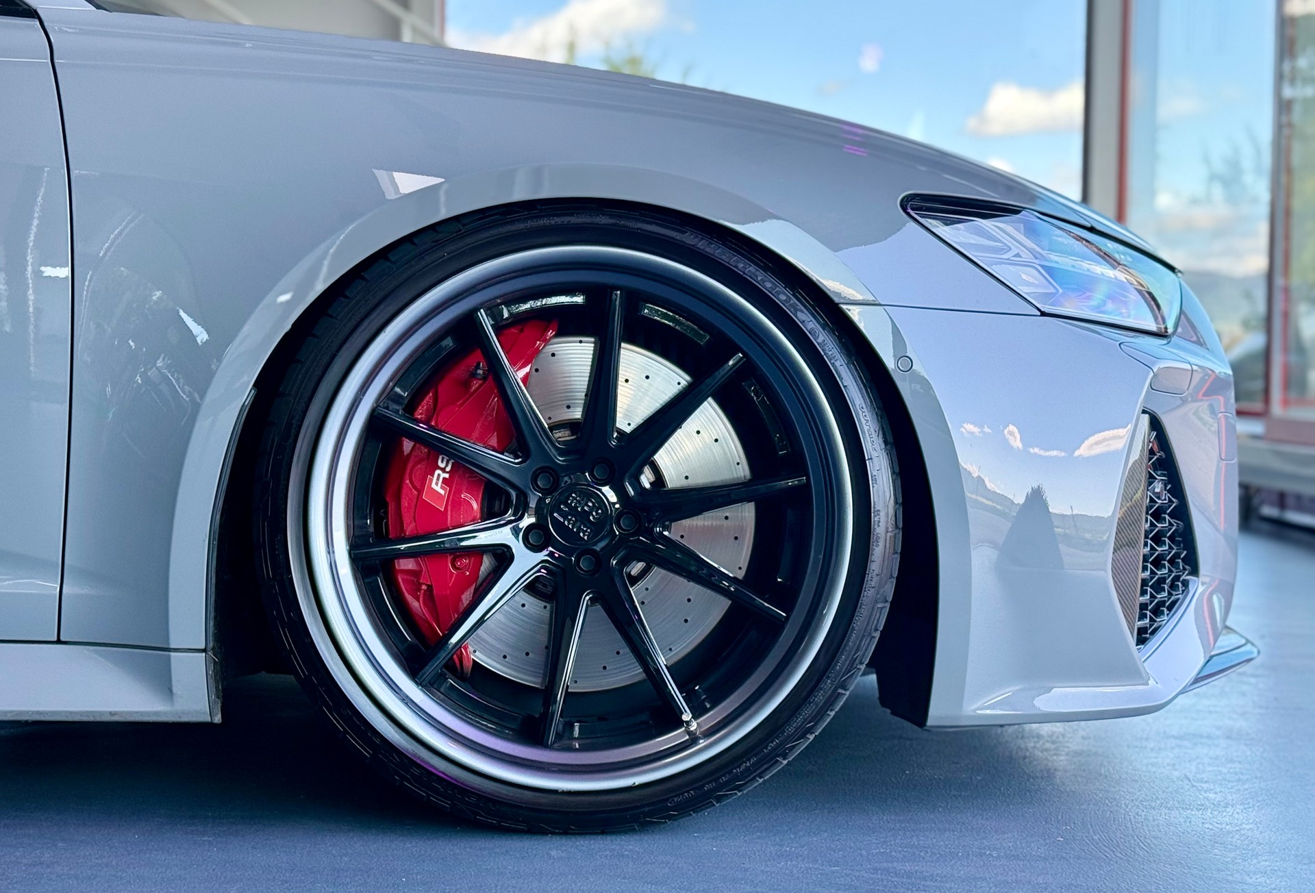 AUDI RS6 Avant 4.0 TFSI V8 Carbon Paket-showroom-element-3