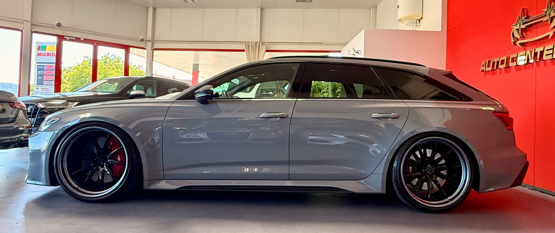 AUDI RS6 Avant 4.0 TFSI V8 Carbon Paket-image-10