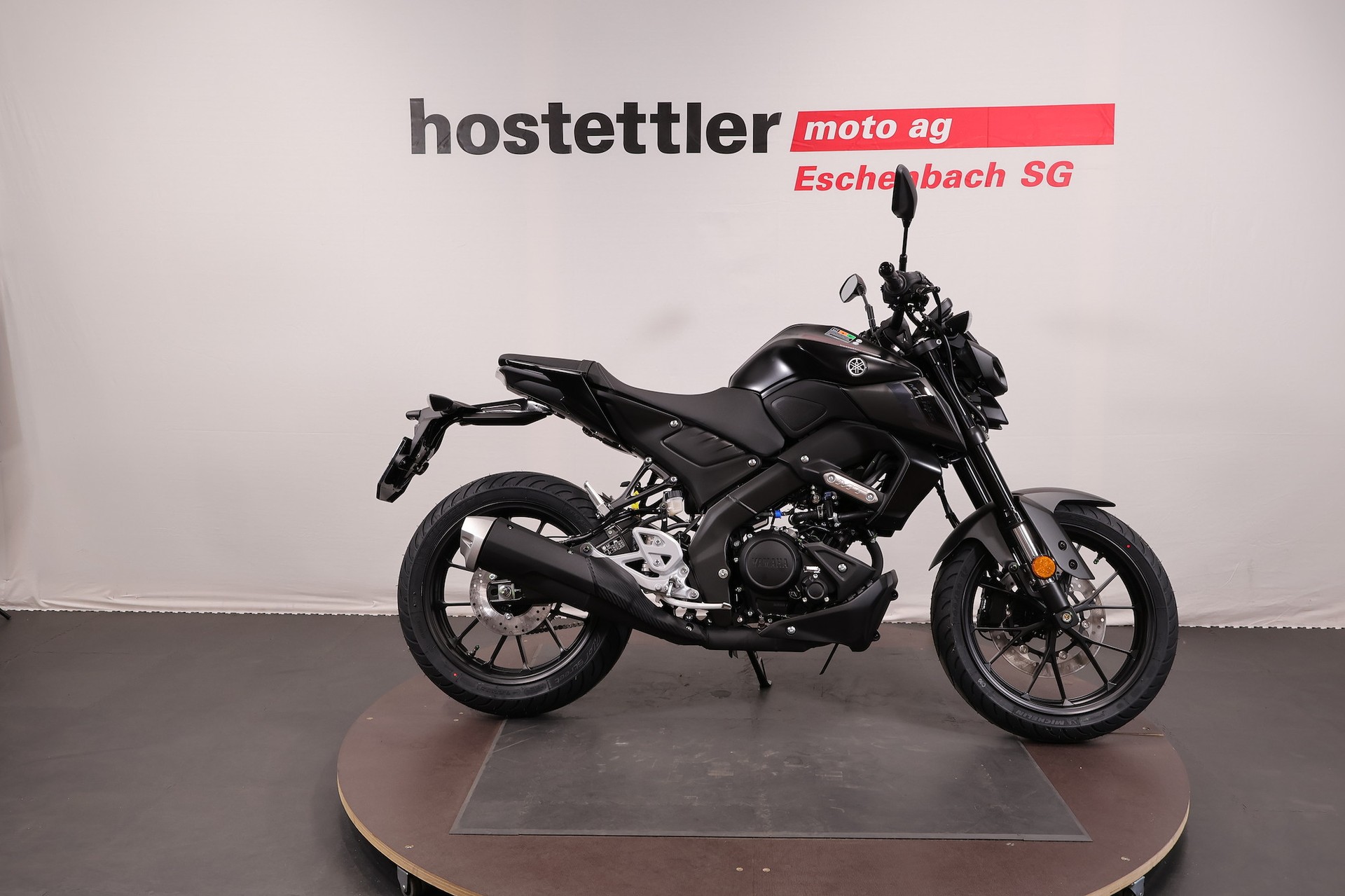 YAMAHA MT-125-showroom-element-1