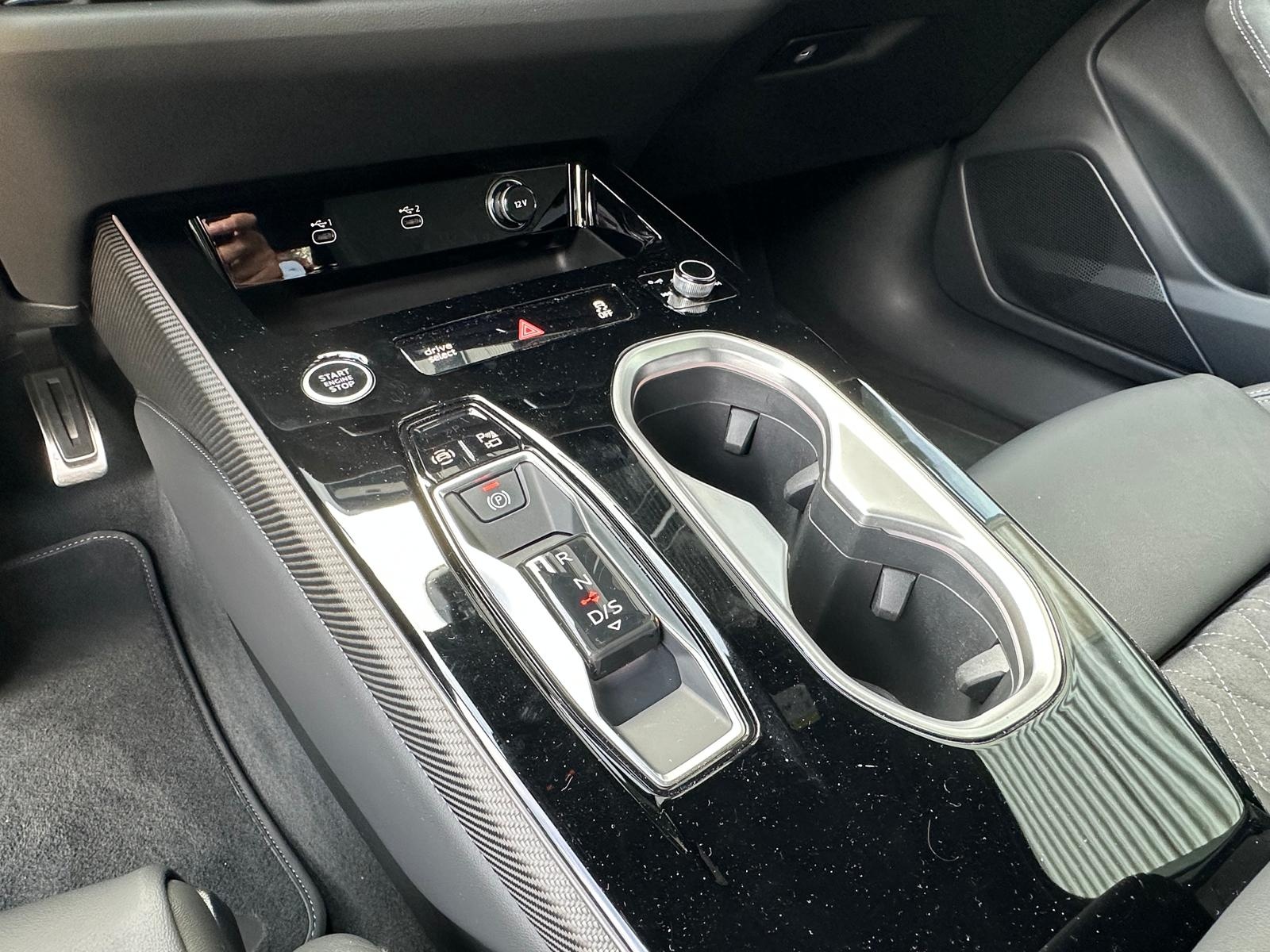 AUDI A6 Avant TDI Quattro S-LINE 150 KW S-Tronic-image-18