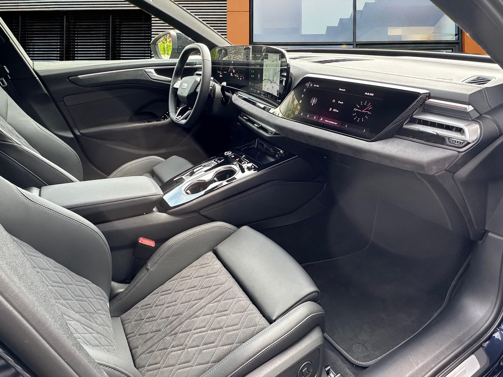 AUDI A6 Avant TDI Quattro S-LINE 150 KW S-Tronic-image-11