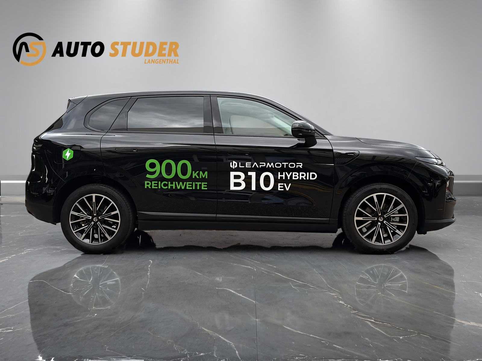 LEAPMOTOR B10 Hybrid EV-image-13