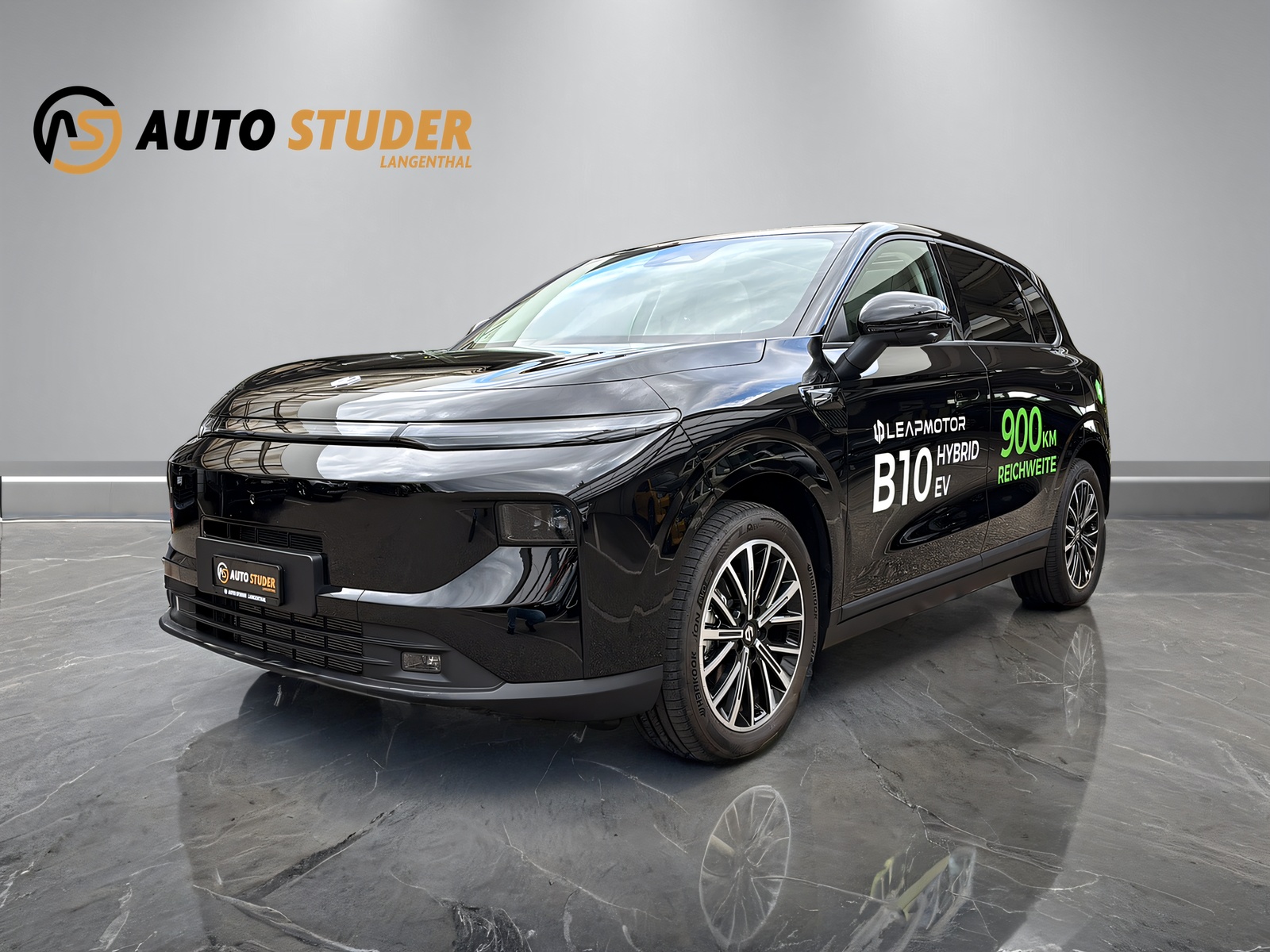 LEAPMOTOR B10 Hybrid EV-showroom-element-1